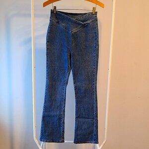 New w/out Tags Shein Girls / Youth Flared Blue Jeans - Size 16